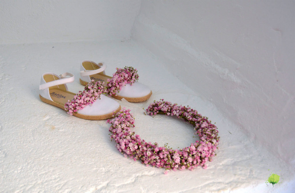 Complementos Florales Corona y Zapatos - Blumenaria Taller Floral